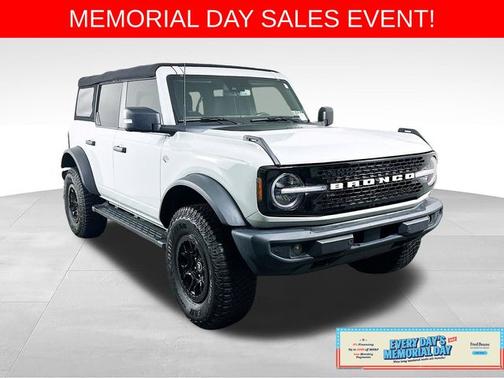CACTUS GRAY 2022 Ford Bronco WILDTRAK