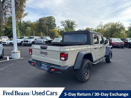 2020 Jeep Gladiator MOJAVE