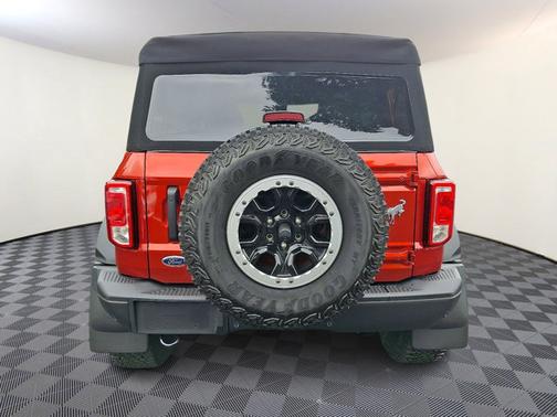 2023 Ford Bronco BLACK DIAMOND