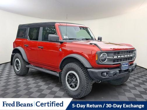 2023 Ford Bronco BLACK DIAMOND