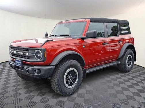 2023 Ford Bronco BLACK DIAMOND