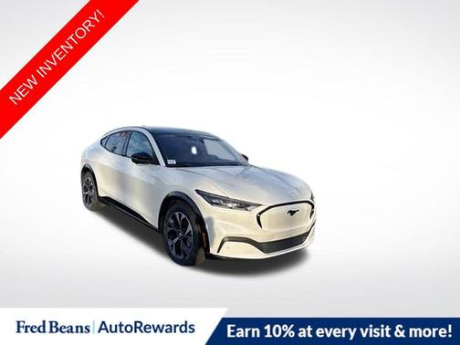 2022 Ford Mustang Mach-E PREMIUM