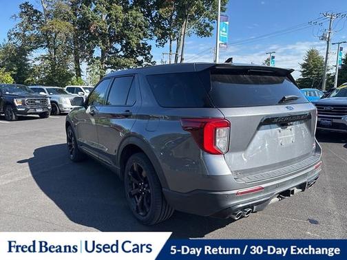 2021 Ford Explorer ST