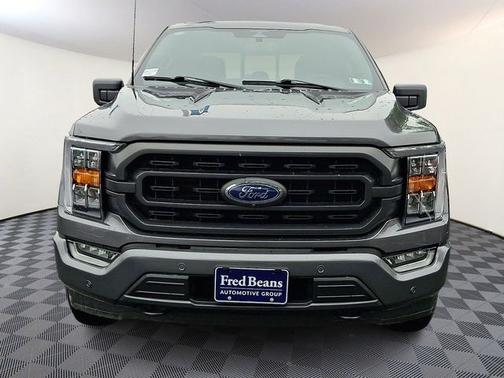 CARBONIZED GRAY METALLIC 2023 Ford F-150 XLT