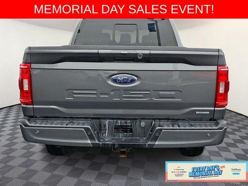 CARBONIZED GRAY METALLIC 2023 Ford F-150 XLT