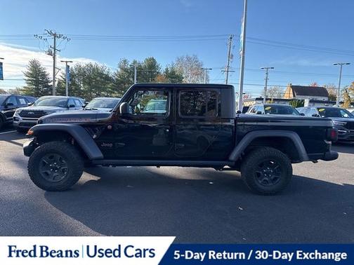 2022 Jeep Gladiator MOJAVE