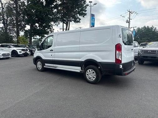 OXFORD WHITE 2025 Ford Transit-250 BASE