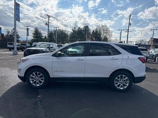 2021 Chevrolet Equinox LS