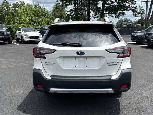 2023 Subaru Outback TOURING