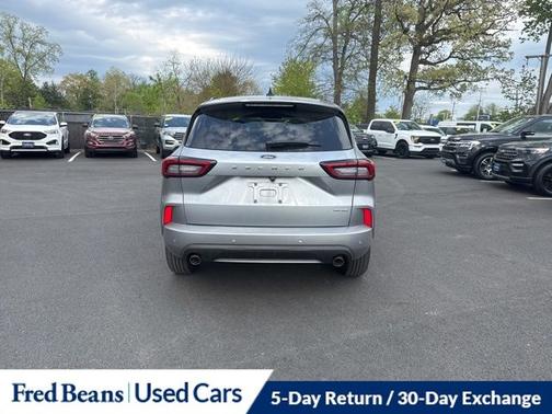 ICONIC SILVER METALLIC 2023 Ford Escape ST-LINE