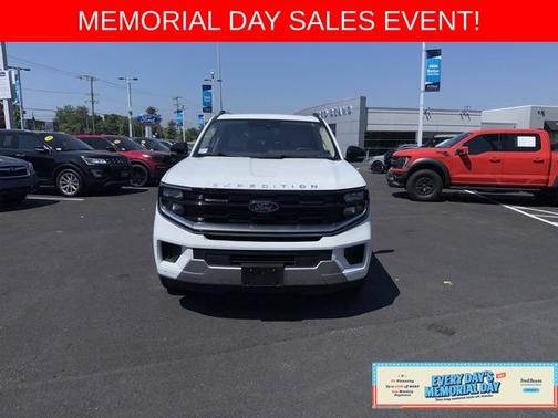 OXFORD WHITE 2025 Ford Expedition PLATINUM