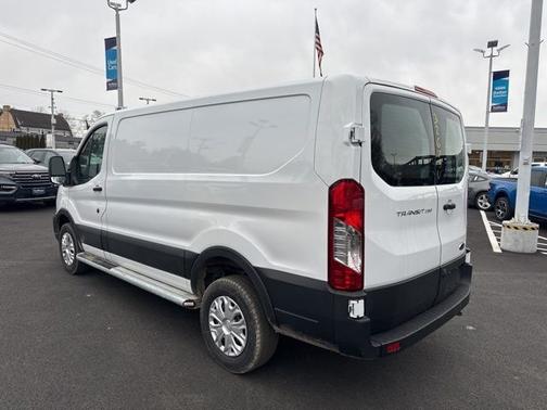 2024 Ford Transit-250 BASE