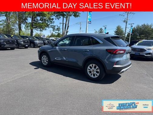 VAPOR BLUE METALLIC 2024 Ford Escape ACTIVE