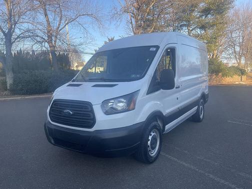 2019 Ford Transit-250 130 WB MEDIUM ROOF CARGO