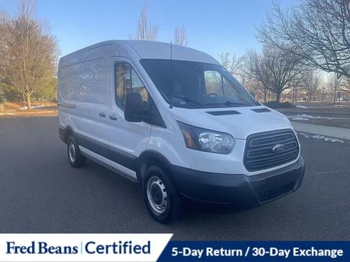 2019 Ford Transit-250 130 WB MEDIUM ROOF CARGO