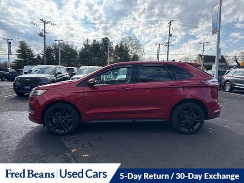 2022 Ford Edge ST