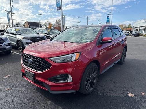 2022 Ford Edge ST