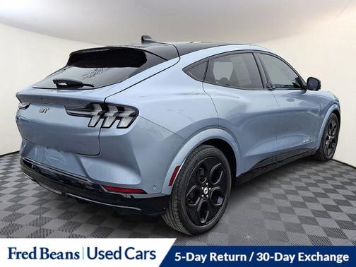 2022 Ford Mustang Mach-E GT