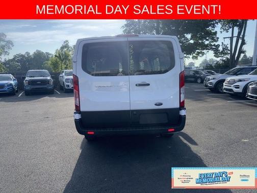 OXFORD WHITE 2024 Ford Transit-250 BASE