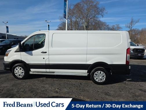 2024 Ford Transit-250 BASE