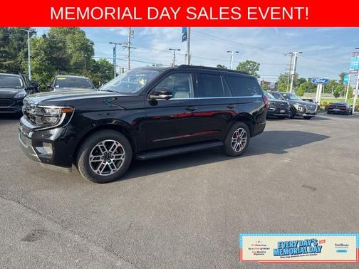 AGATE BLACK METALLIC 2025 Ford Expedition ACTIVE