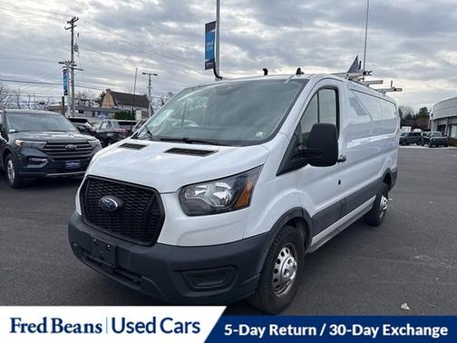 2022 Ford Transit-250 BASE