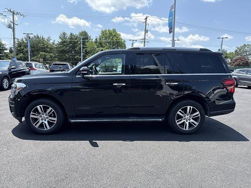 2023 Ford Expedition LIMITED