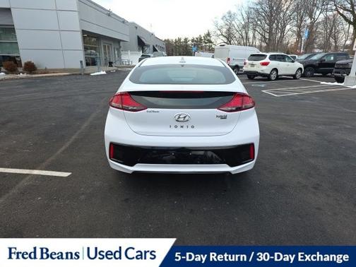 2018 Hyundai IONIQ Hybrid BLUE