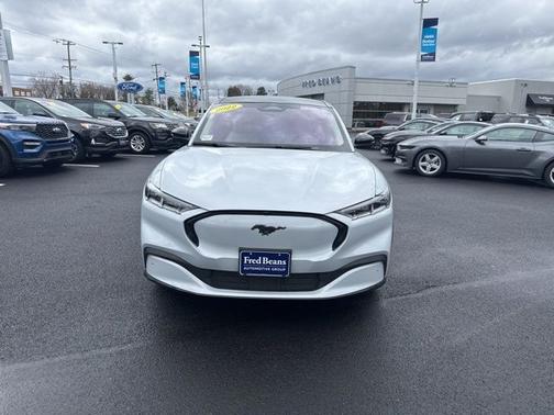 SPACE WHITE METALLIC 2022 Ford Mustang Mach-E PREMIUM