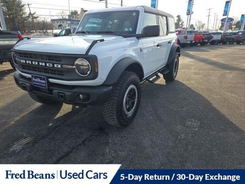 2023 Ford Bronco BLACK DIAMOND