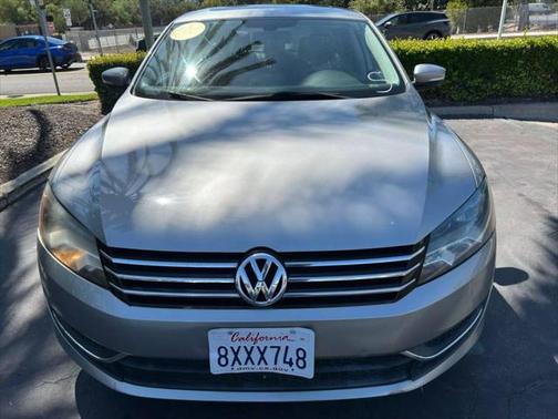 2013 Volkswagen Passat 2.5 SE