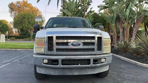 2009 Ford F-350 XLT Super Duty Crew Cab