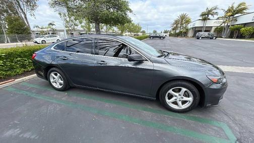 2017 Chevrolet Malibu 1LS