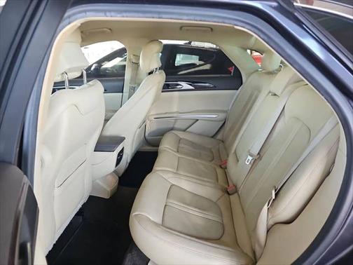 2014 Lincoln MKZ Hybrid Base