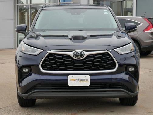 2020 Toyota Highlander LE