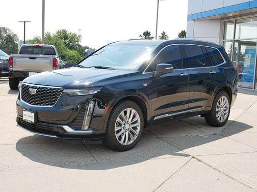 2023 Cadillac XT6 Premium Luxury AWD