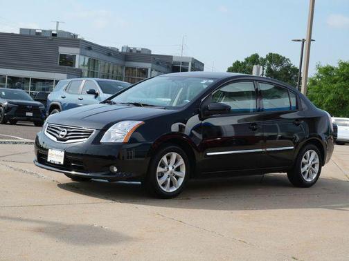 Super Black Metallic 2010 Nissan Sentra 2.0 SL
