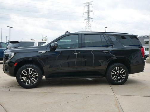 2022 GMC Yukon 4WD AT4