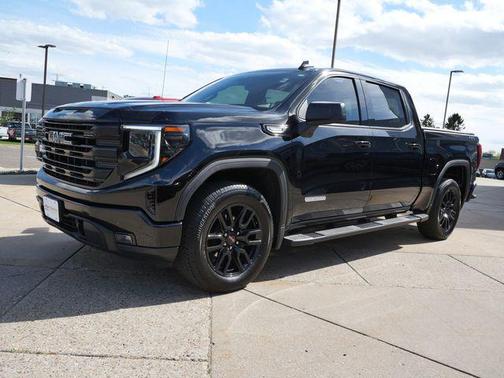 Onyx Black 2025 GMC Sierra 1500 Elevation