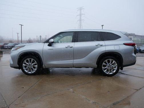 2021 Toyota Highlander Hybrid Limited