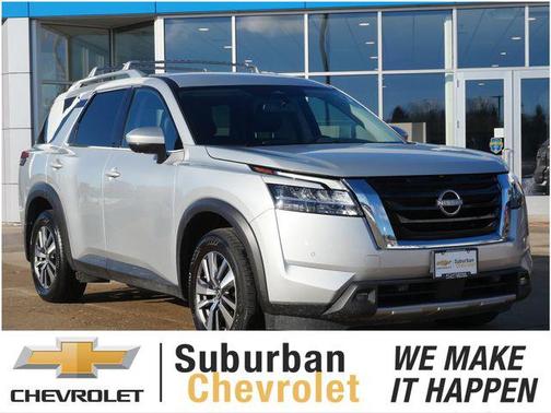 2022 Nissan Pathfinder SL 4WD