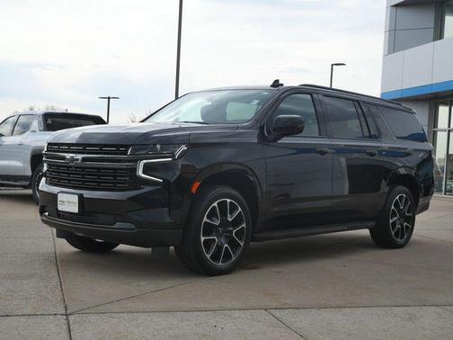 Black 2022 Chevrolet Suburban RST