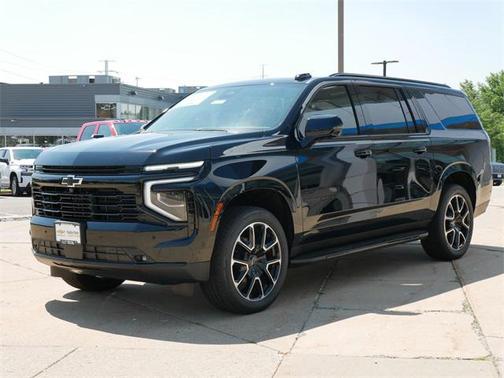 2025 Chevrolet Suburban RST