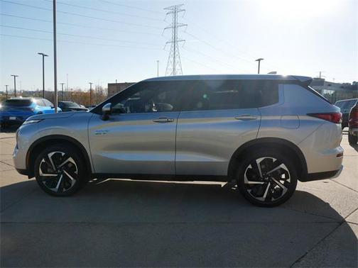 2023 Mitsubishi Outlander PHEV SE S-AWC