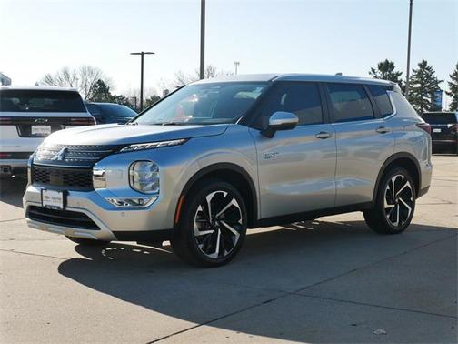2023 Mitsubishi Outlander PHEV SE S-AWC