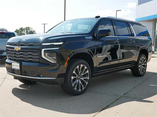 2025 Chevrolet Suburban 4WD High Country