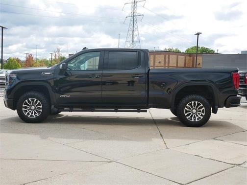 2022 GMC Sierra 1500 AT4