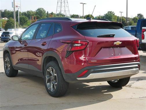 2024 Chevrolet Trax LT