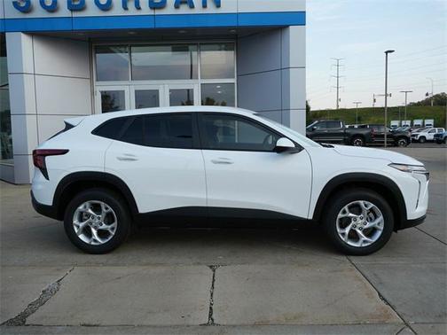 2026 Chevrolet Trax LS