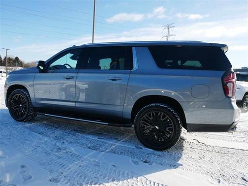 2024 Chevrolet Suburban Premier